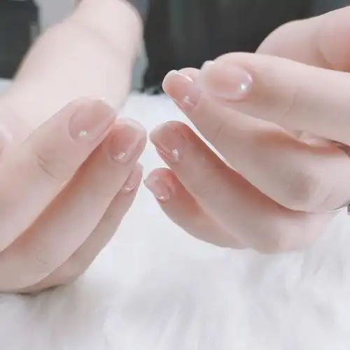 法式美甲  #浅色系  #为夏日干杯  #气质透色美甲  #亲手晒美甲