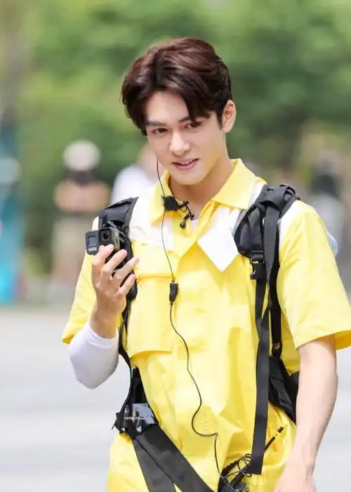 曾舜晞joseph我瞅着你笑的好像有点得意?