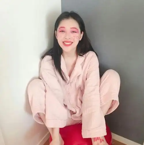 头像女头崔雪莉