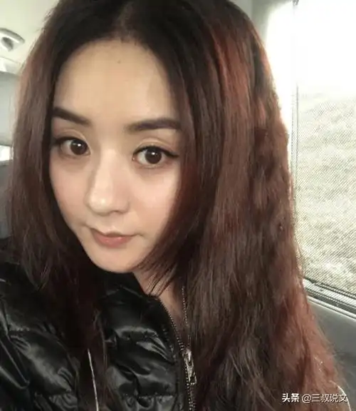 原创盘点赵丽颖5大素颜照妆前妆后没太大变化包子脸太可爱