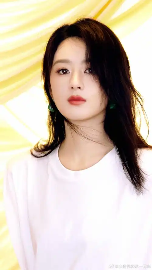 赵丽颖重庆活动##赵丽颖坎肩白衣##赵丽颖披发女友风##赵丽颖欢动