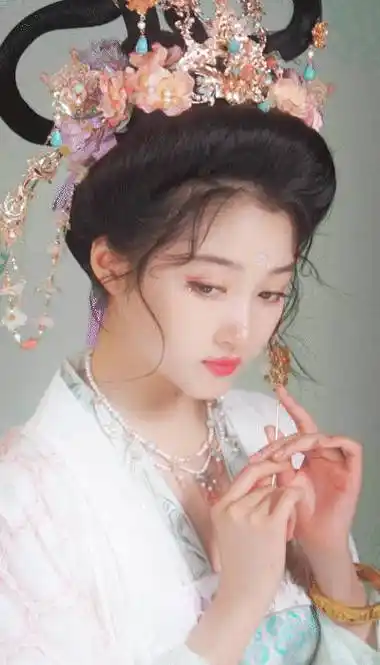 关晓彤国风百花妆##关晓彤百花神古风大片