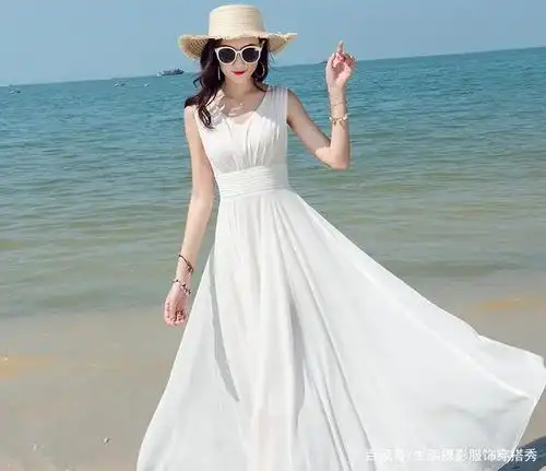 喜欢拍照的女人更美,这几款清新唯美的生活摄影连衣裙,好漂亮