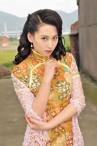 杀狼花播出在即宁丹琳为角色猛练嘬烟喝酒