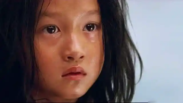 有多少人记得《无极》里的小倾城是关晓彤演的! 那时候演技真的好!