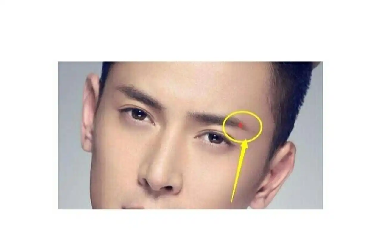 左眉有痣是什么意思 左眉有痣 眉毛附近的痣也有很多种说法,一般来说