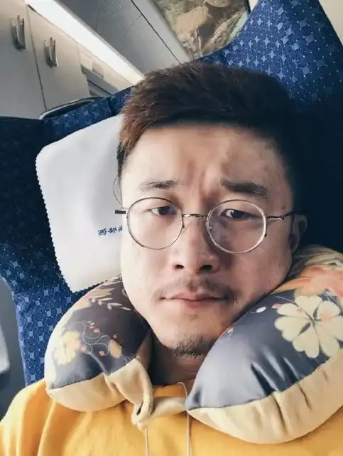 盘点虎牙魔兽专区与二细拿首杀向老赵学技术