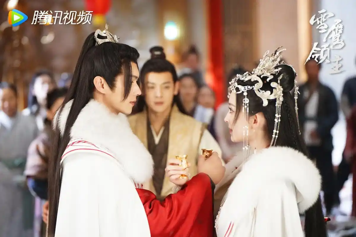 许凯,古力娜扎主演电视剧《雪鹰领主》开播后,如何更新?