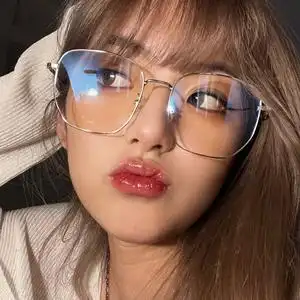 斯文败类眼镜女