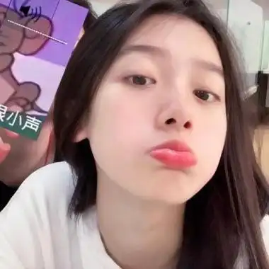 女生头像真人正脸高清漂亮的女生正脸照片头像图片