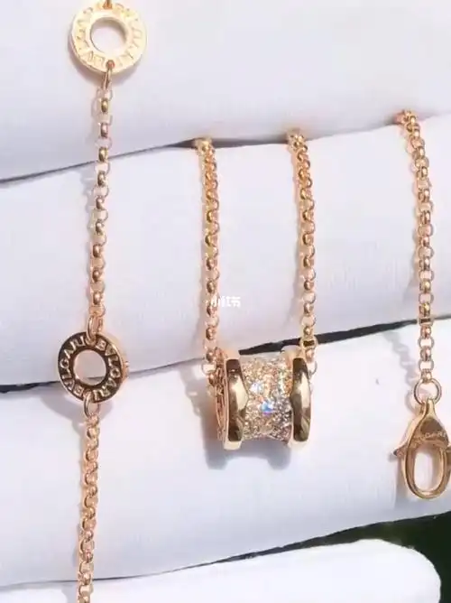 宝格丽满钻小蛮腰项链