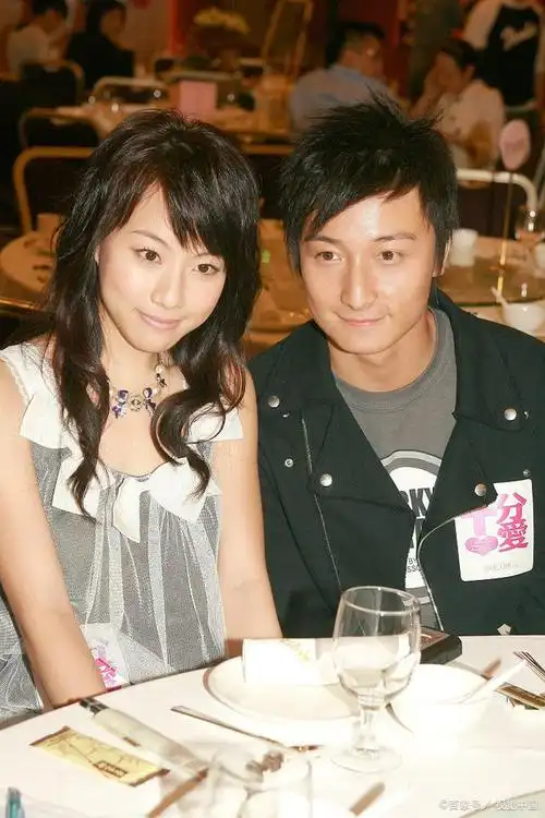 《独家试爱》上映17年,方力申ig再现邓丽欣被网爆:又来消费前任