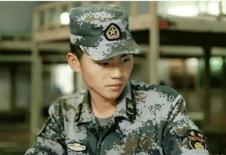 真正男子汉中帅气教官王金武被女朋友爆料劈腿事后还不负责