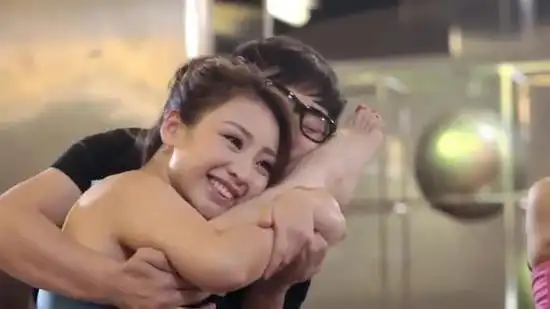 怒怼"直男癌"的柳岩:终于在包贝尔伴娘事件8年后,活成了大女主