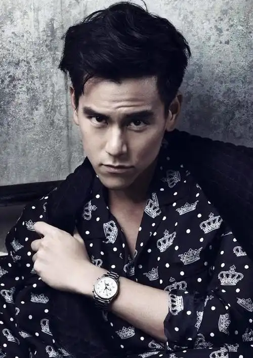 彭(peng)于(yu)晏(yan)图(tu)片(pian)