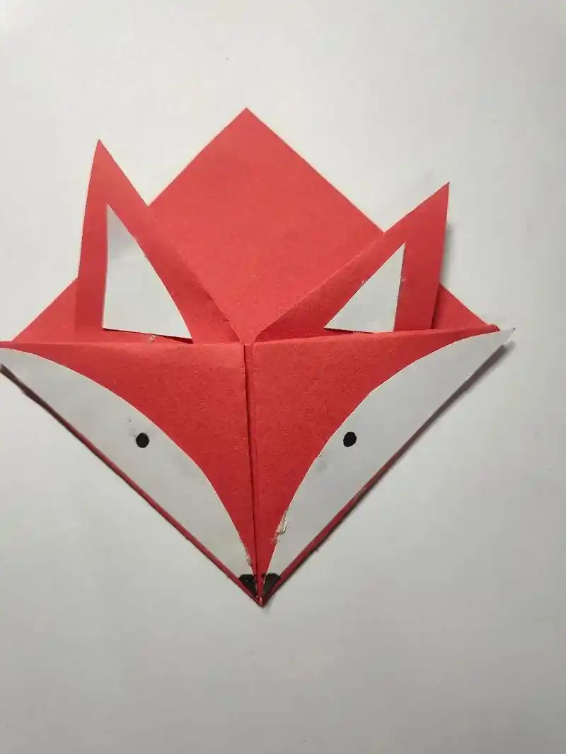 今晚儿子的手工作业制作书签