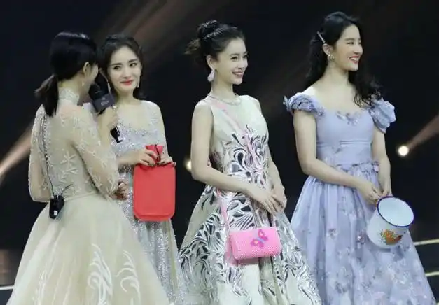 "人间仙女馆"中刘亦菲和angelababy赛美,虞书欣暴怒到吐血|杨颖|杨幂