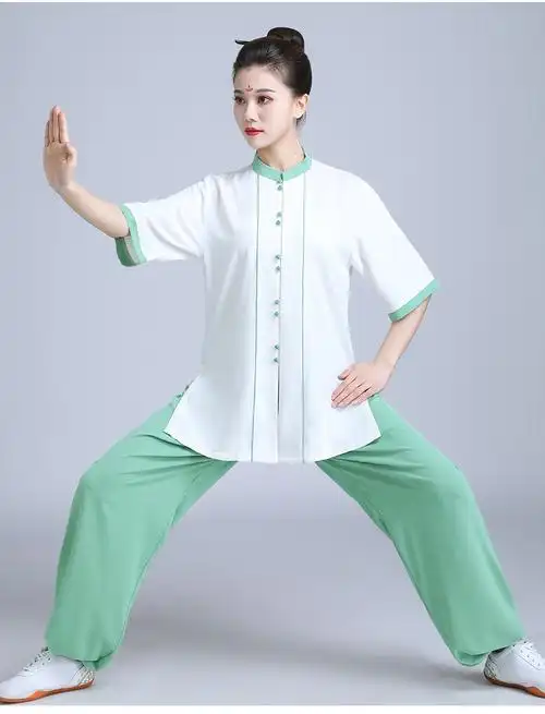 服女新款夏装短袖武术服练功服中老年太极拳服装 浅绿色 l【图片 价格