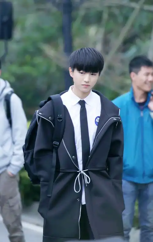 王俊凯# 160315超少年密码拍摄