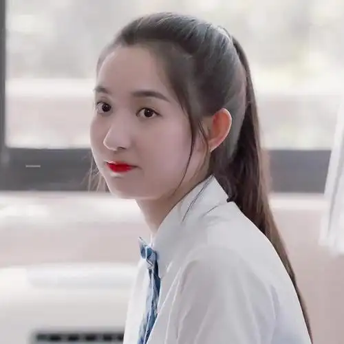 别再说少年派2邓小琪难看了李治廷曾赞她能成王祖贤