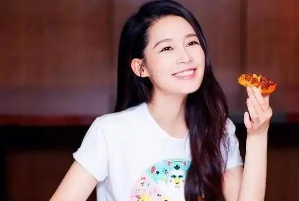 李沁,最终投身娱乐圈,背后原因令人感慨|演员|昆曲|杨洋|李少红|薛