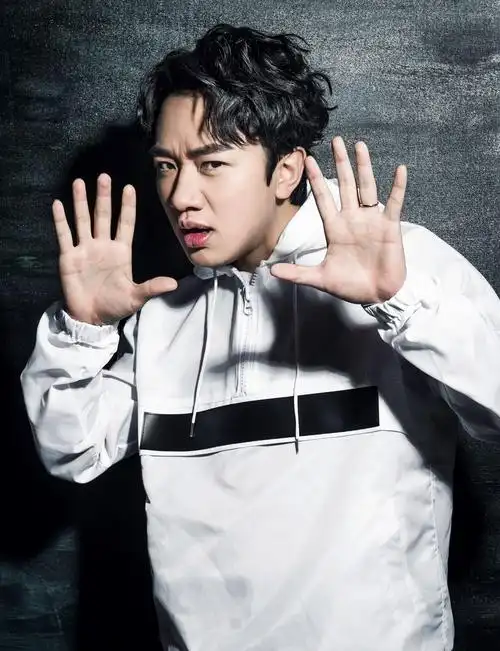 不满!38岁tvb男星参加报名《声生不息》遭拒绝,理由是年纪太大