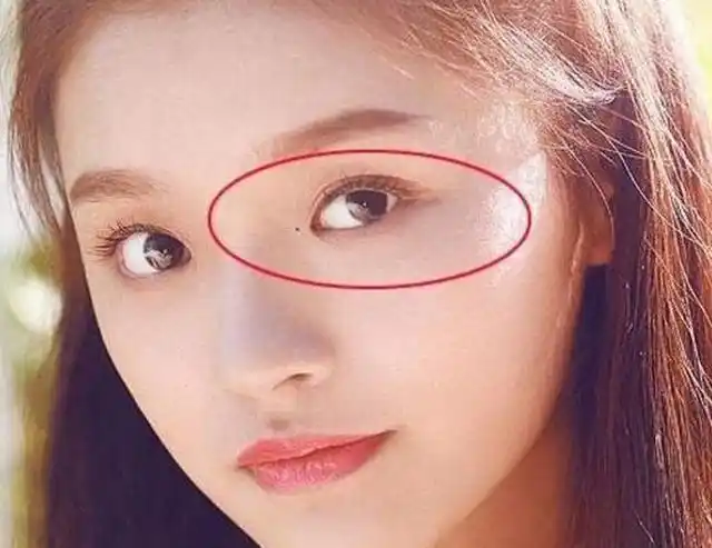 "这里"有痣,注定是人中龙凤,福禄深厚,暗财富贵