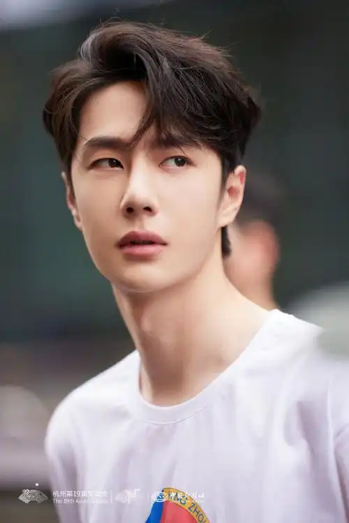 内娱营业天才##王一博献唱杭州亚残运会火炬传递歌##酷盖安利站