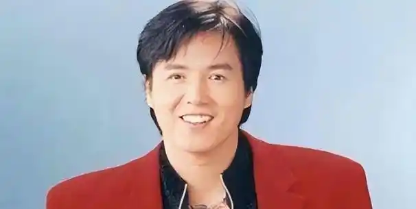 林瑞阳的身价经历了几番翻倍,因为房价暴涨.