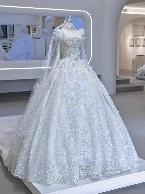 人间值得!蓝色雪花7615重工仪式婚纱