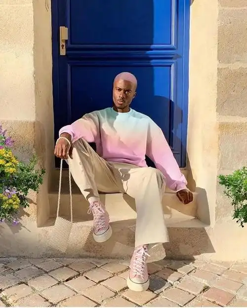 jordan 11 low ie  & ua curry 7 已知庄神2米11,求纽曼身高究竟多少