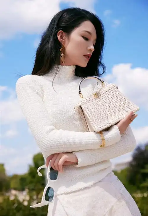 李沁看秀生图##李沁