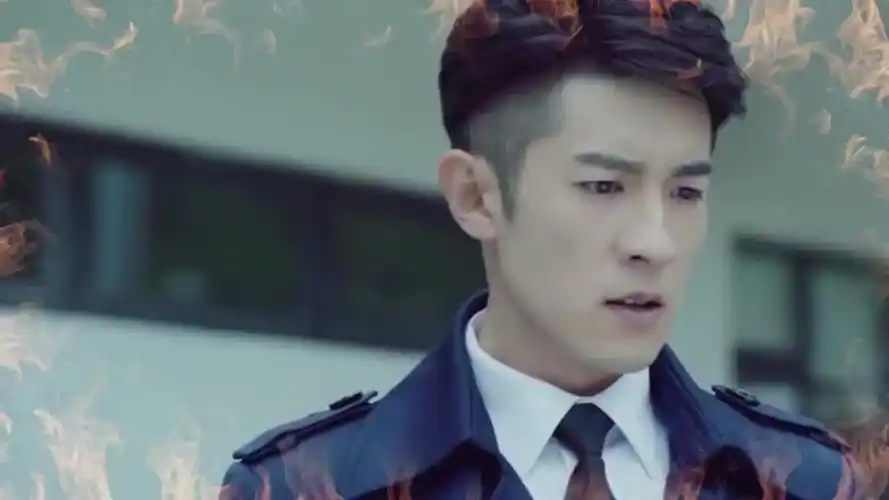 01:15 01:15 为您推荐: 又一部甜甜的剧…… 为您推荐: 季肖冰金雯昕