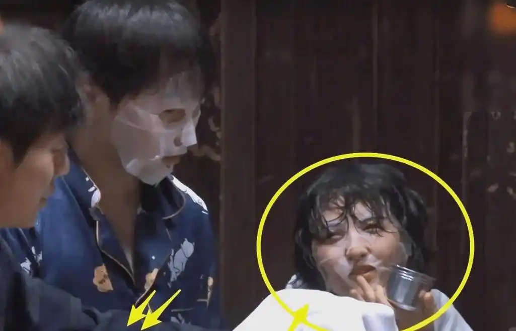 《向往的生活5》开播:张艺兴与张子枫成为焦点