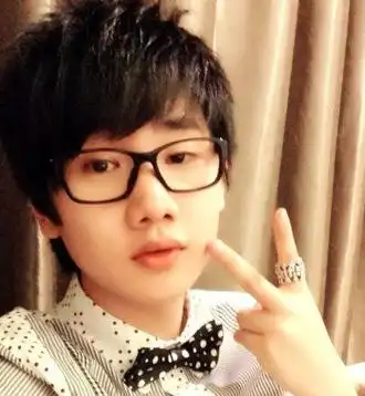 文艺美男汪苏泷发型图片儒雅帅气邻家范