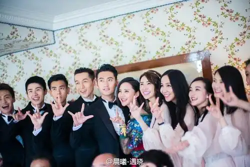 有新图袁弘张歆艺结婚两周年最帅伴郎团了解一下超多图
