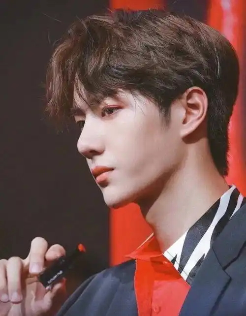 原创男明星口红策划太油腻几股清流全在这了网友帅哥就是去油器