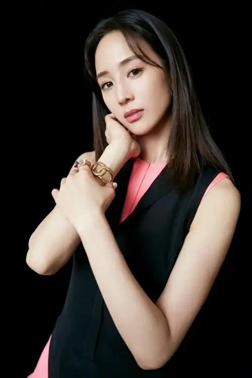 张钧甯黑色外衣,高清图片,手机壁纸