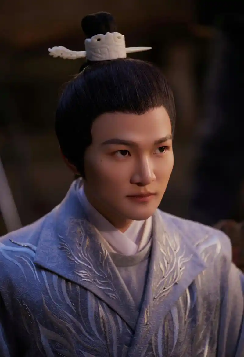 周深雪天古装造型破碎感