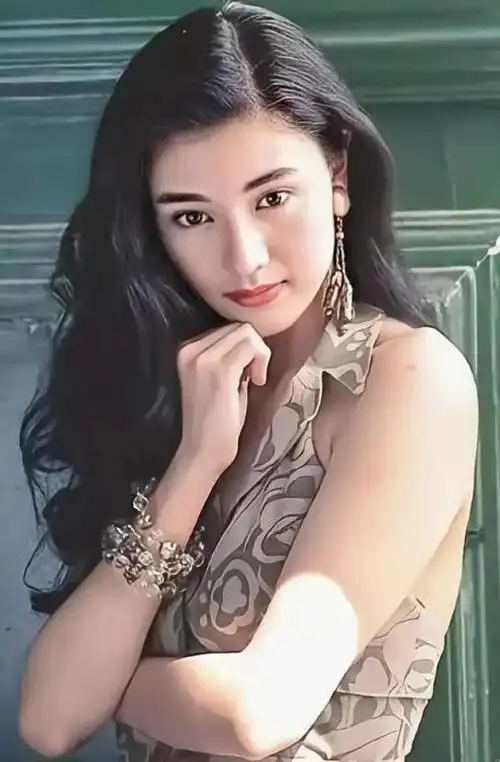 中国女明星人气排行榜100名2021(中国女明星人气排行榜100名)-海诗网