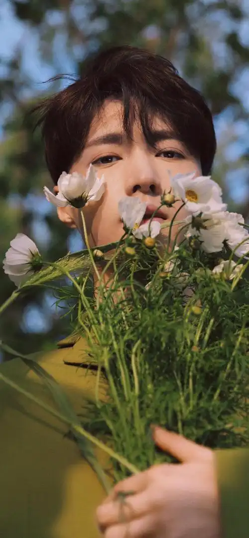 张艺兴帅哥明星手机壁纸