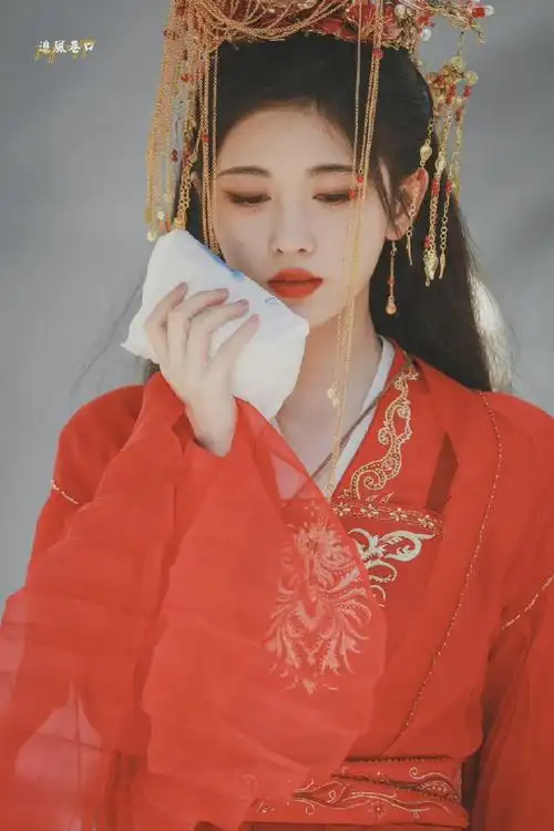 鞠婧祎红衣,请别的古装剧多学学鞠姐的造型.