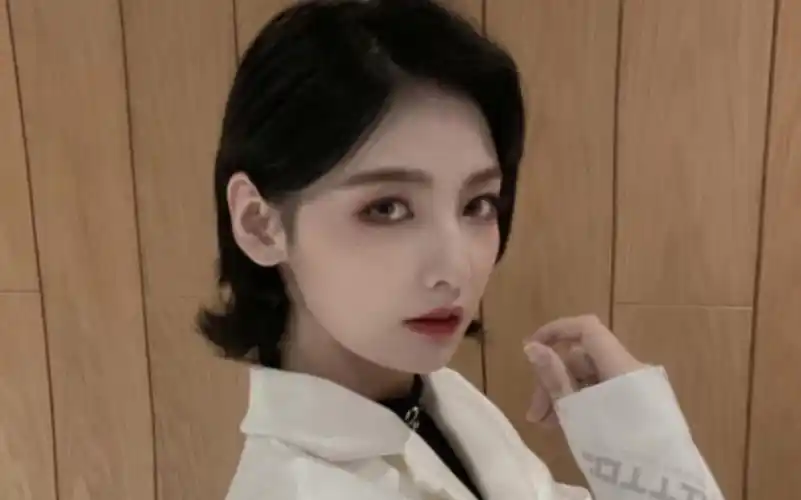 【赵粤】短发浓颜妥妥的酷飒港姐