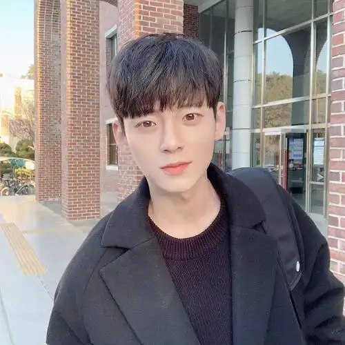 试一下韩国男生发型,没有两边铲哦,鲜肉集合!