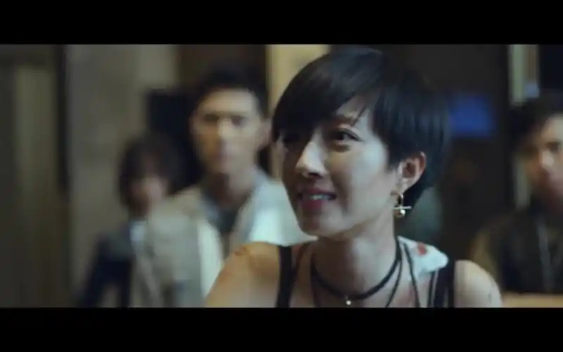 演技炸了桂纶镁巨额来电女孩子怎么可以帅成这样哇咔咔上去扑倒