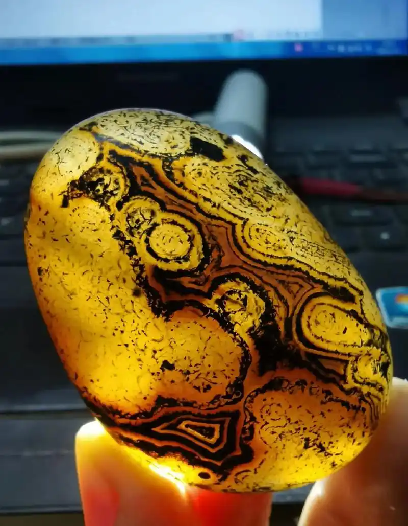 马达加斯加玛瑙原石,马料,冰彩玛瑙,玛瑙原石,奇石,观赏石 - 抖音