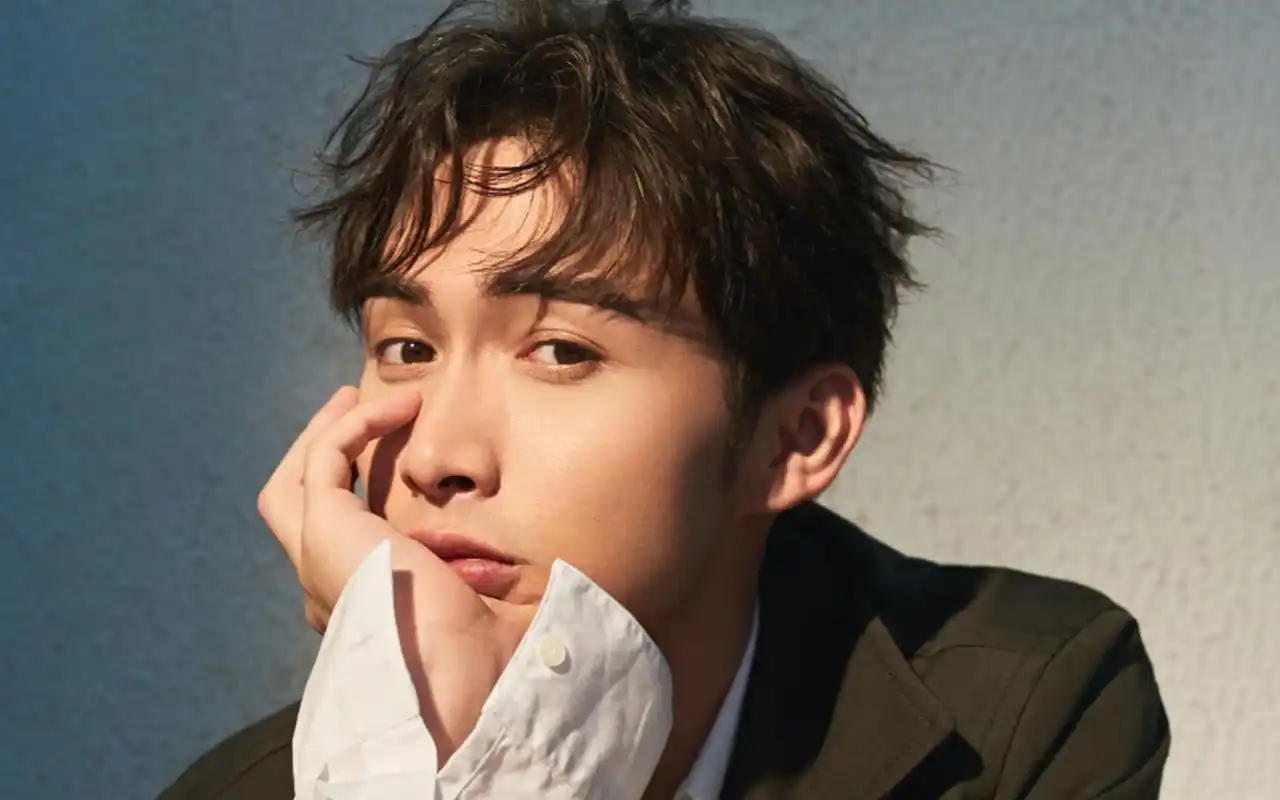 查看原图 上一张 下一张 简介 张彬彬帅气写真图片高