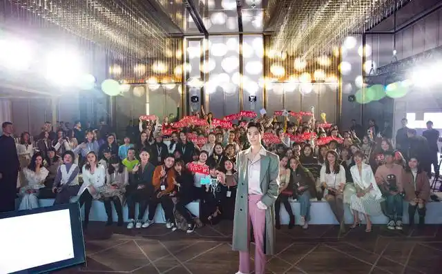 那些年肖战与小飞侠的合影