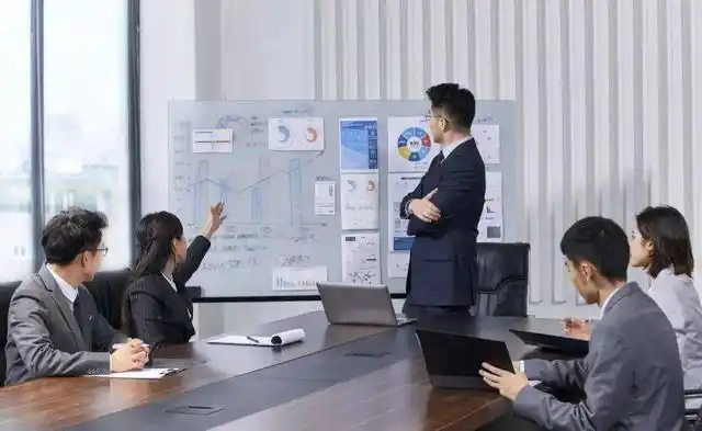 职场的本质是通过不同的分工,有计划地完成既定的任务.