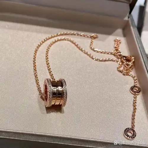 经典宝格丽小蛮腰弹簧项链